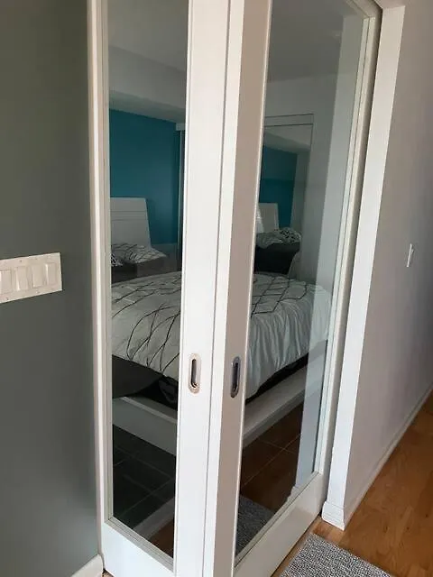Lovely- 1 Bedroom Condo With Pool contacts